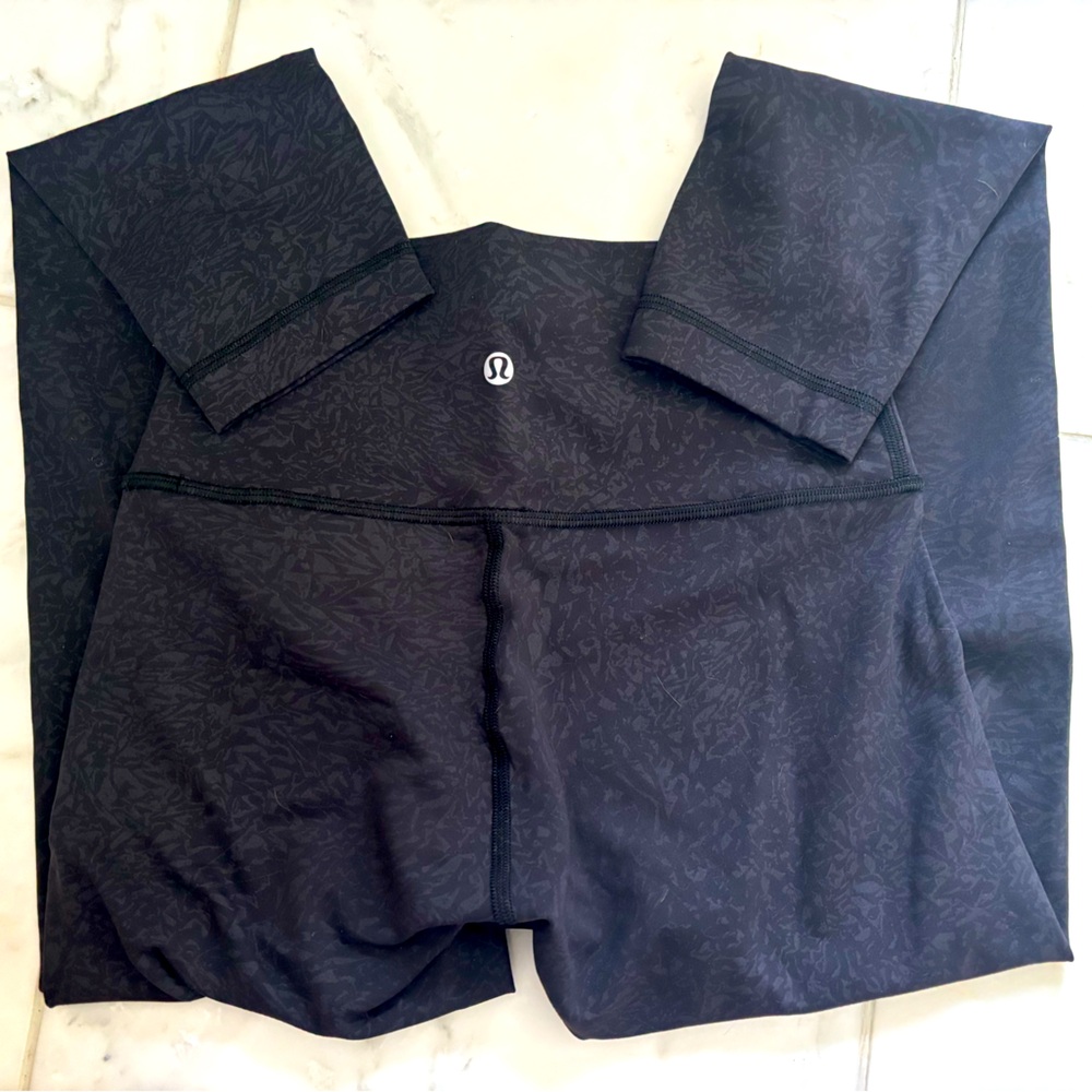 Lululemon Wunder Train High-Rise Crop 23”